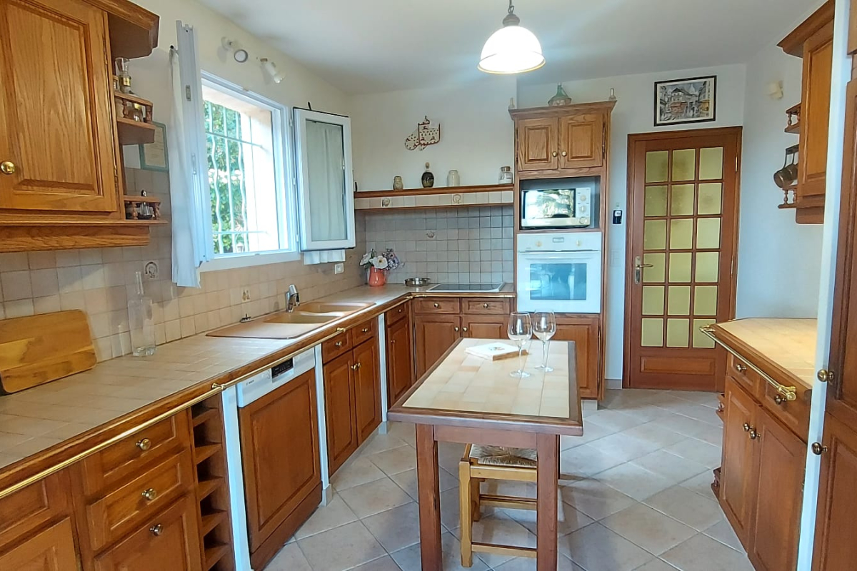 Maison de luxe à vendre à Fréjus, 682 000 €, Photo 6