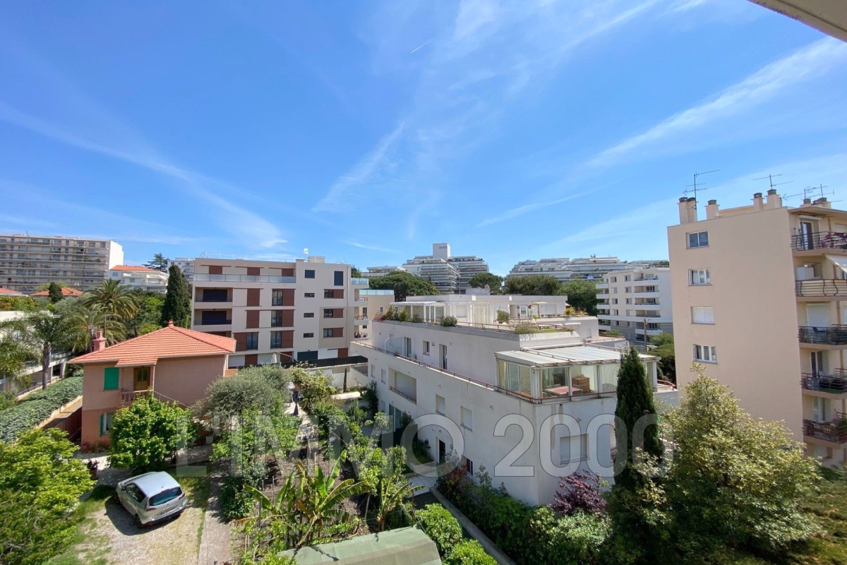Appartement de luxe à vendre à Juan-les-Pins, 562 000 €, Photo 1