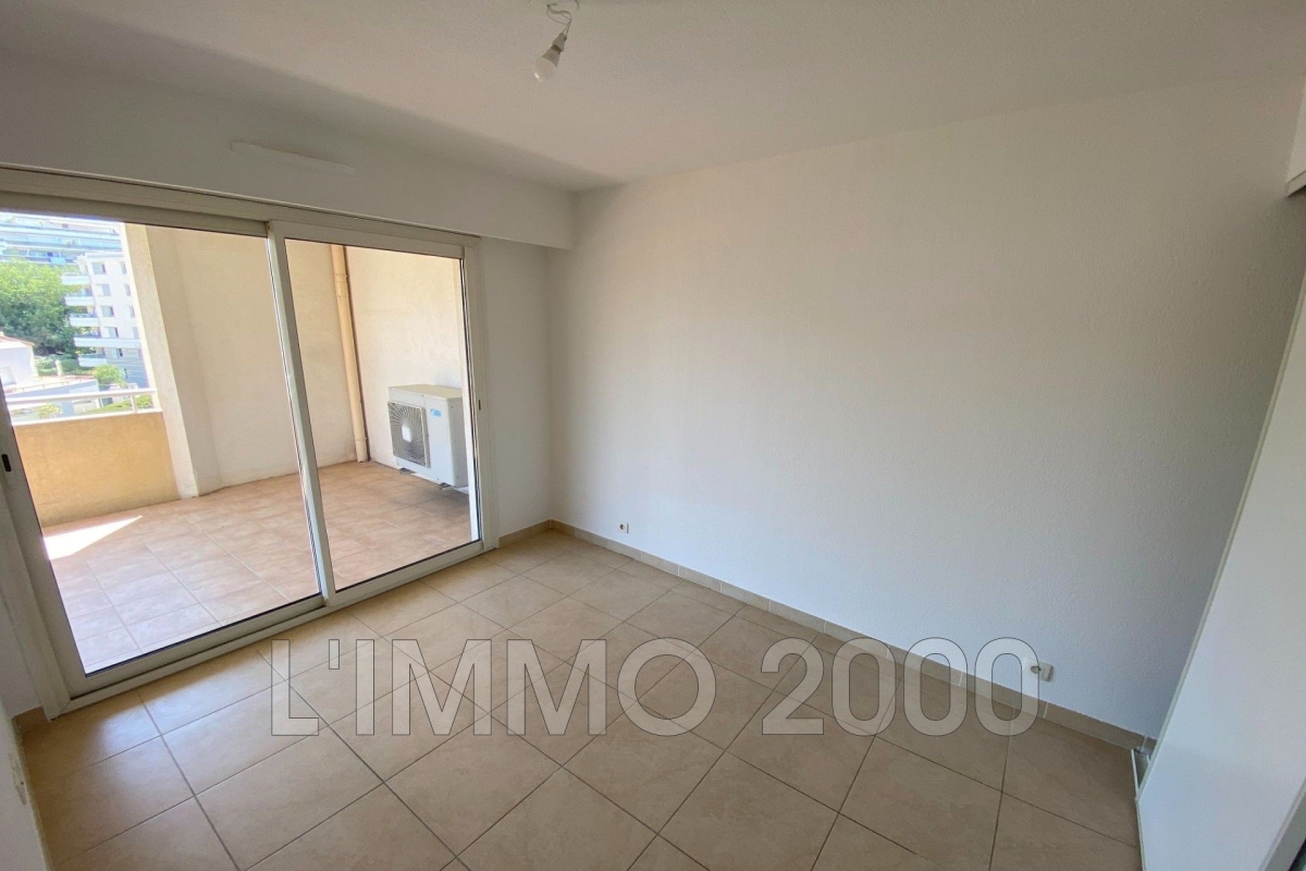 Appartement de luxe à vendre à Juan-les-Pins, 562 000 €, Photo 4