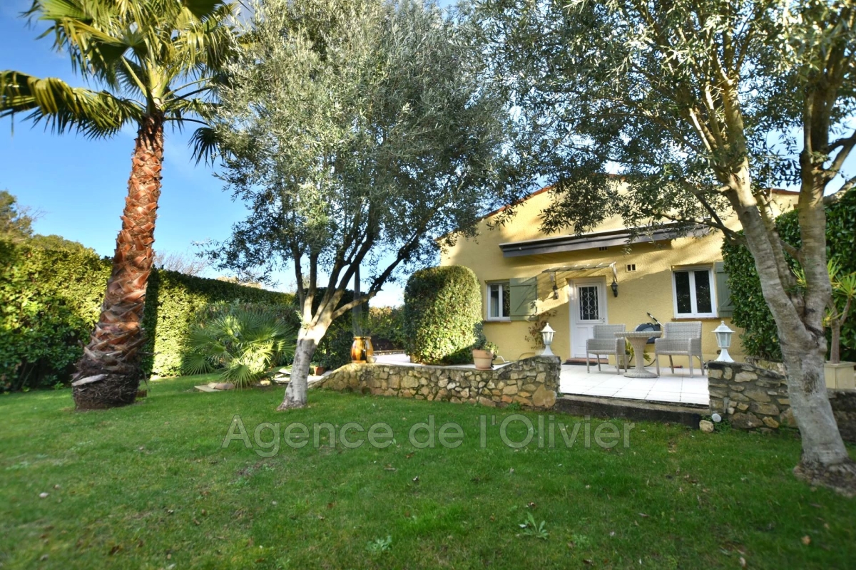 Maison de luxe à vendre à Valbonne, 1 090 000 €, Photo 1