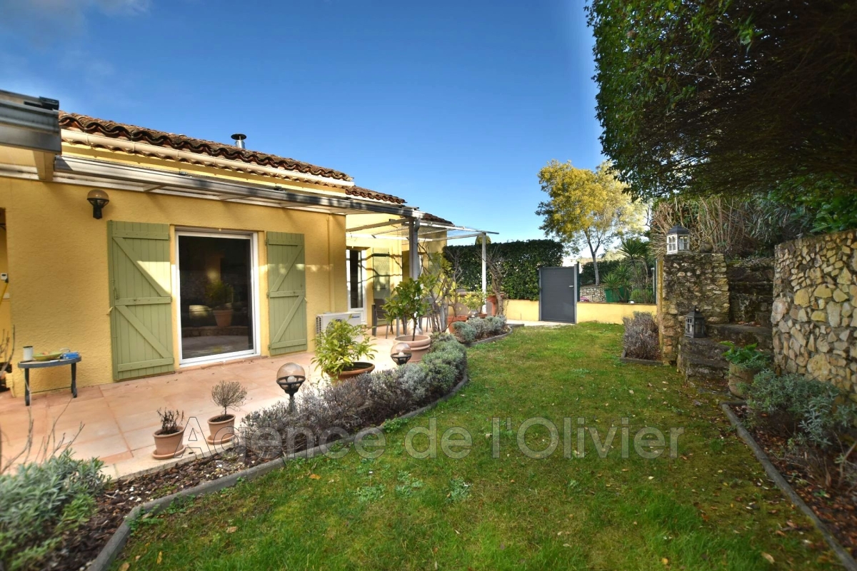 Maison de luxe à vendre à Valbonne, 1 090 000 €, Photo 4