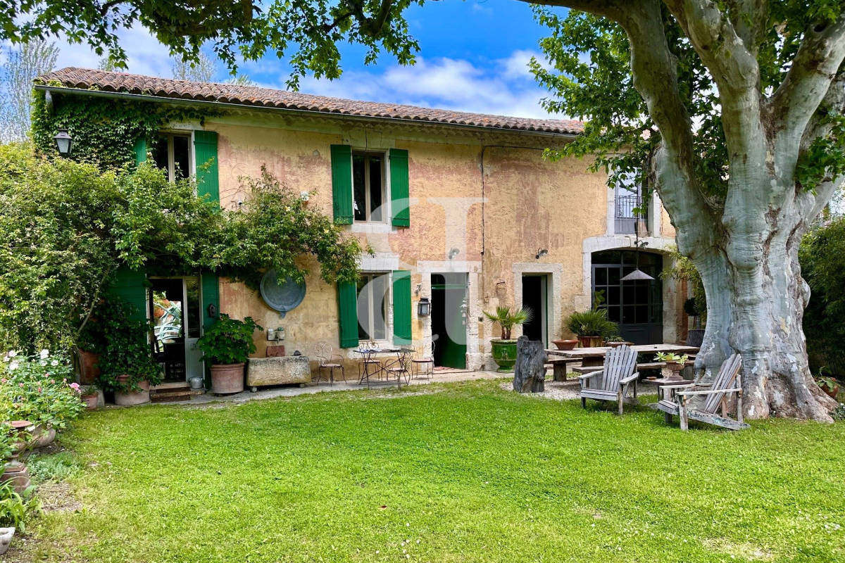 Maison de luxe à vendre à Cabannes, 1 038 000 €, Photo 1