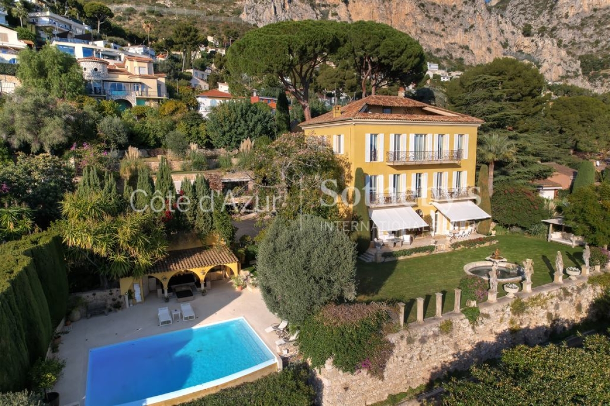 Maison de luxe à vendre à Èze, 22 000 000 €, Photo 2