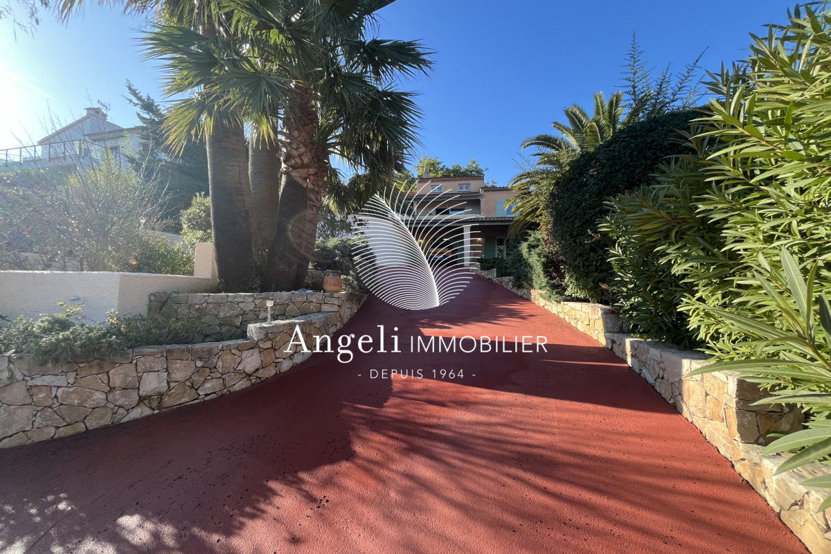 Maison de luxe à vendre à Saint-Aygulf, 680 000 €, Photo 6