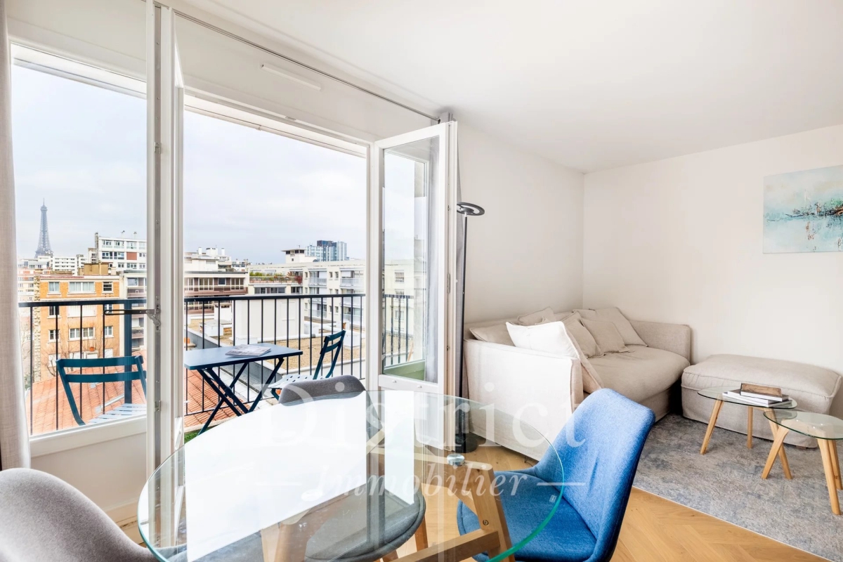 Luxury Apartment for sale in Paris 15Ème, 675 000 €, Photo 2