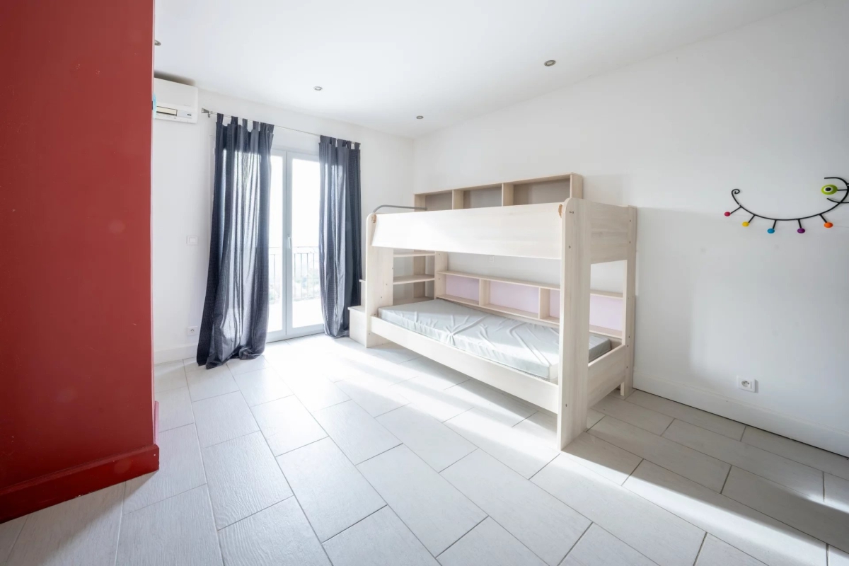 Maison de luxe à vendre à Tourrette-Levens, 990 000 €, Photo 5