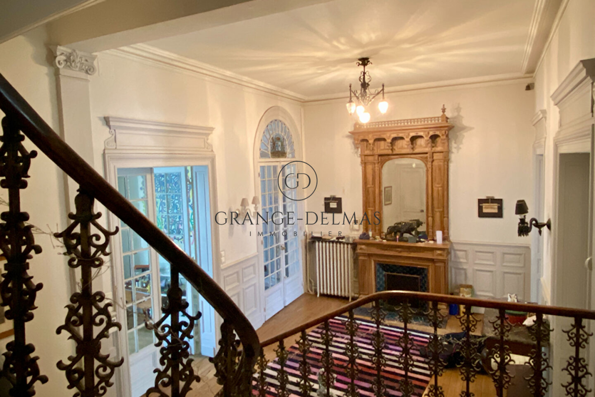 Maison de luxe à vendre à Bordeaux, 1 796 000 €, Photo 2