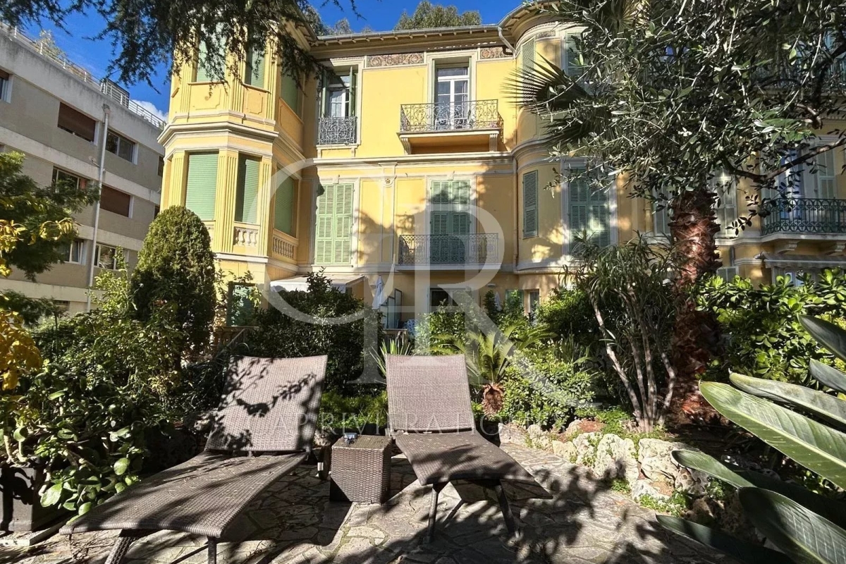 Appartement de luxe à vendre à Menton, 308 000 €, Photo 2