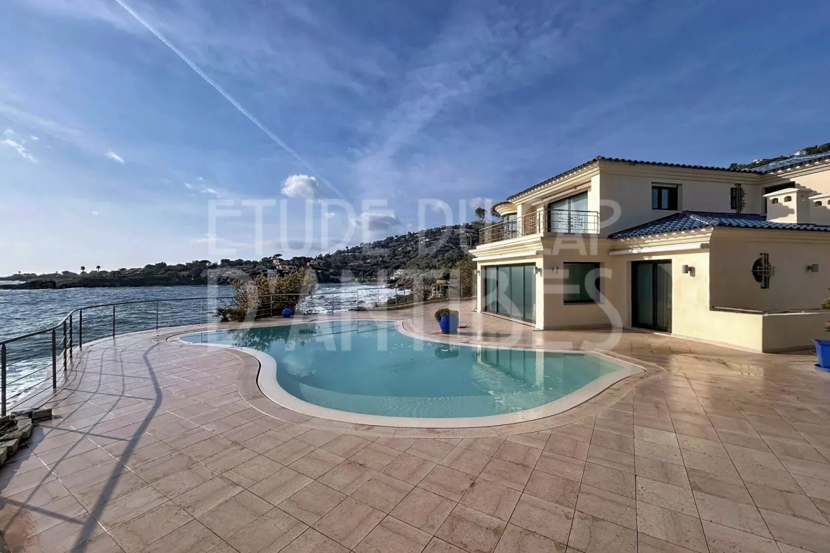 Maison de luxe à vendre à Roquebrune-sur-Argens, 4 300 000 €, Photo 3