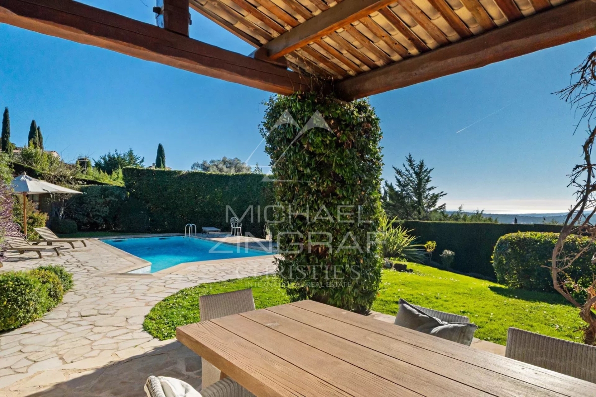 Maison de luxe à vendre à Vence, 1 790 000 €, Photo 4