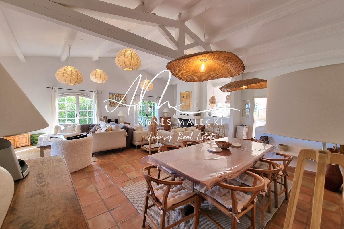 Maison de luxe à vendre à Cavalaire-sur-Mer, 1 860 000 €, Photo 7