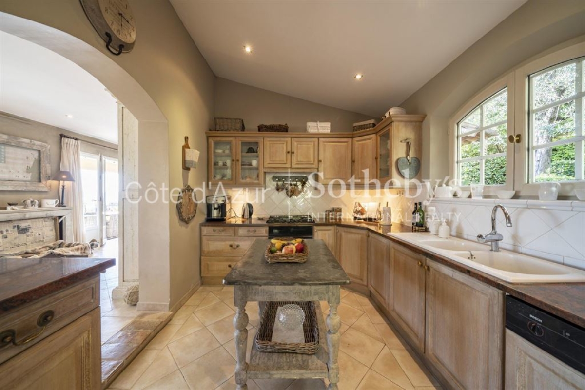 Maison de luxe à vendre à Châteauneuf-Grasse, 1 650 000 €, Photo 5