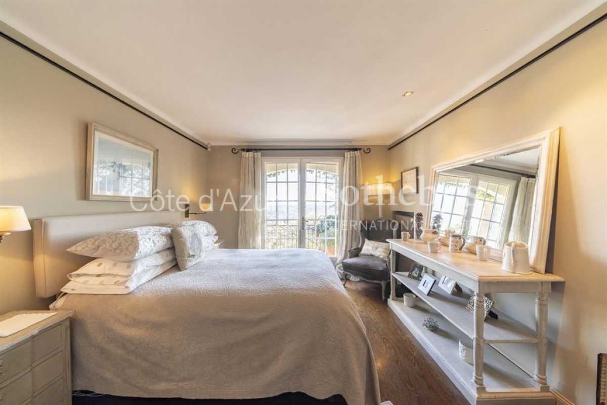 Maison de luxe à vendre à Châteauneuf-Grasse, 1 650 000 €, Photo 7