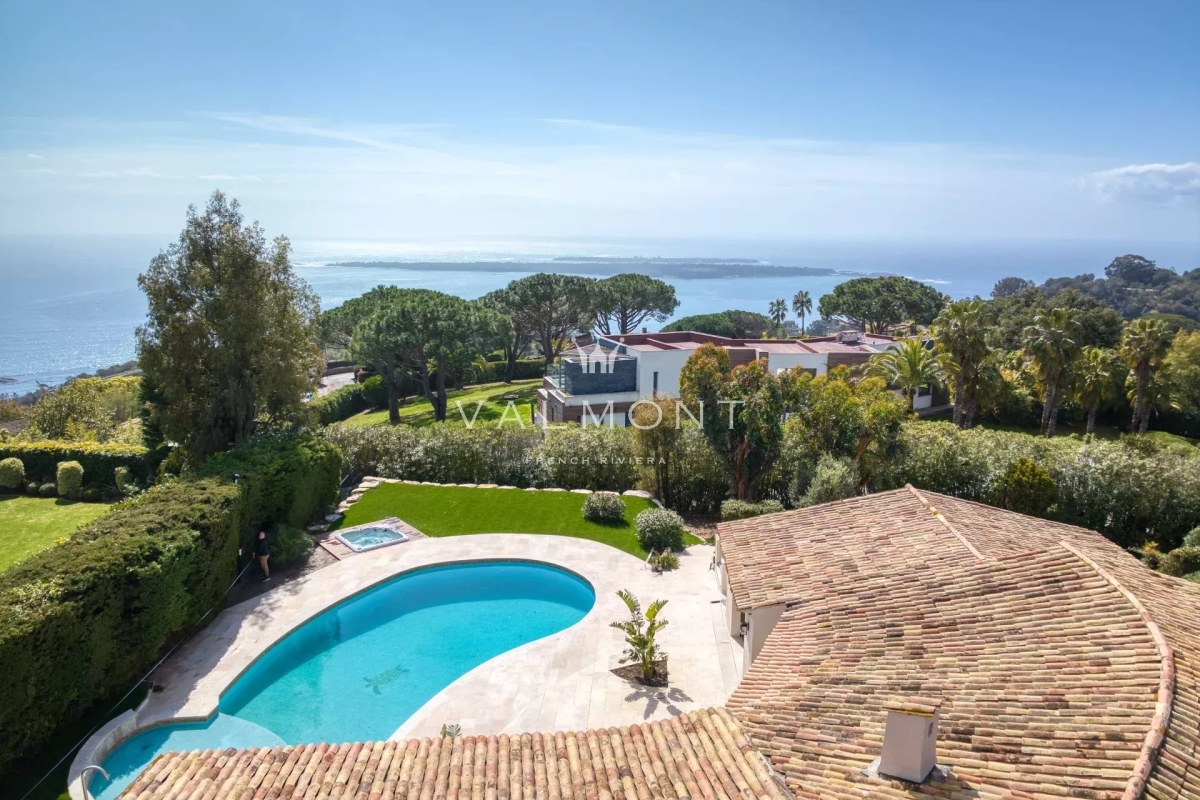 Maison de luxe à louer à Cannes, 27 000 €, Photo 1