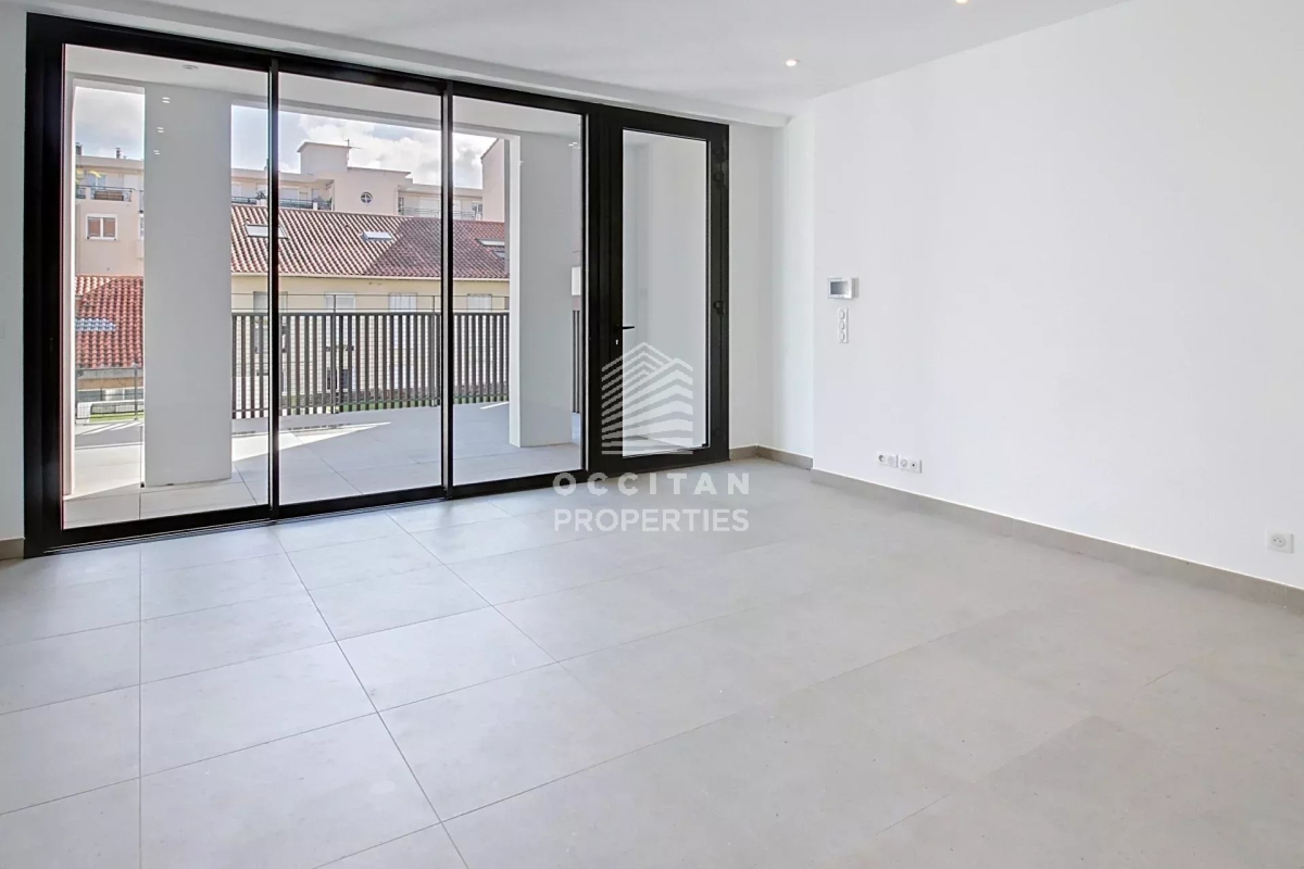 Luxury House for sale in Cannes, 930 000 €, Photo 2