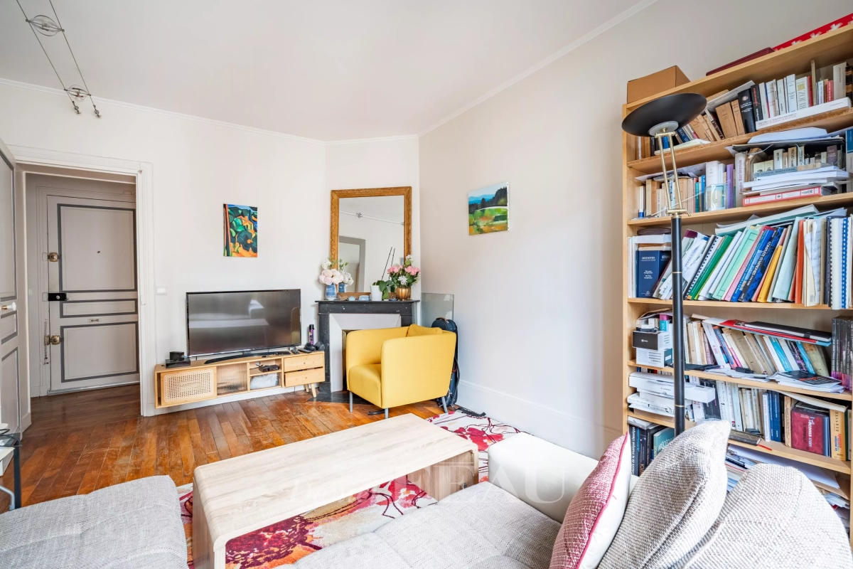 Appartement de luxe à vendre à Neuilly-sur-Seine, 445 000 €, Photo 2