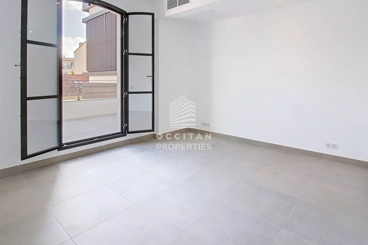 Luxury House for sale in Cannes, 930 000 €, Photo 4