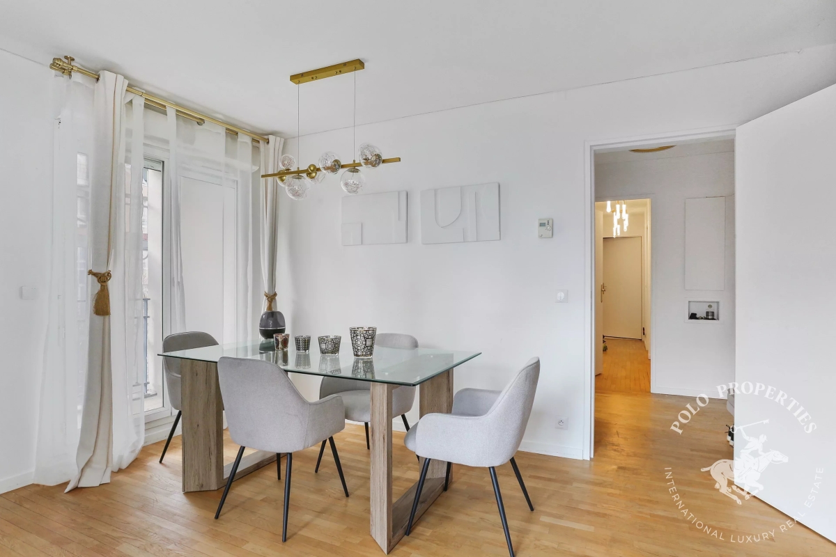 Luxury Apartment for rental in Courbevoie, 2 250 €, Photo 5