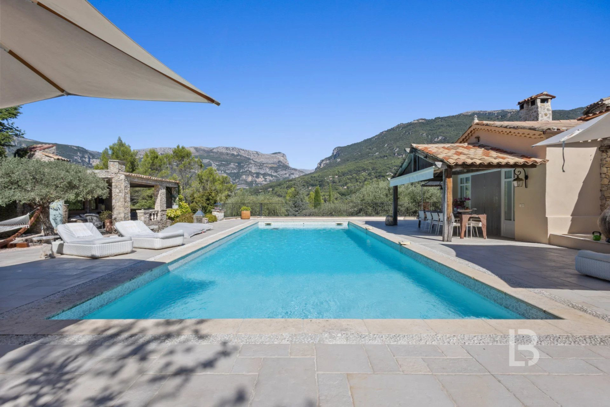 Maison de luxe à vendre à Le Rouret, 2 600 000 €, Photo 1