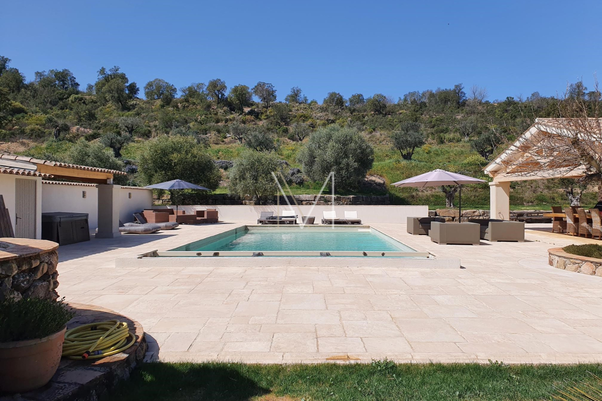 Luxury House for sale in Le Plan-de-La-Tour, 2 900 000 €, Photo 2