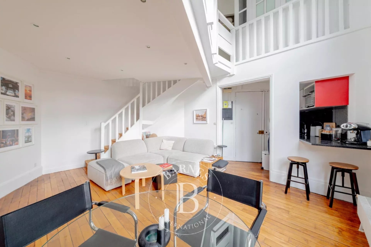 Luxury Apartment for sale in Paris 14Ème, 760 000 €, Photo 2