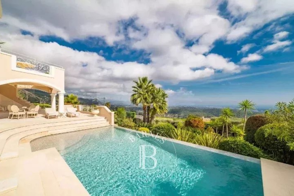 Maison de luxe à vendre à Tourrettes-sur-Loup, 2 250 000 €, Photo 1