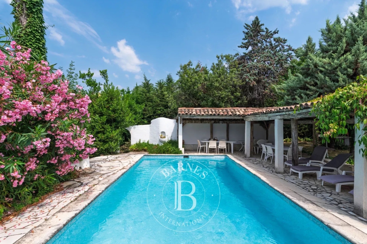 Luxury House for sale in Vence, 890 000 €, Photo 2
