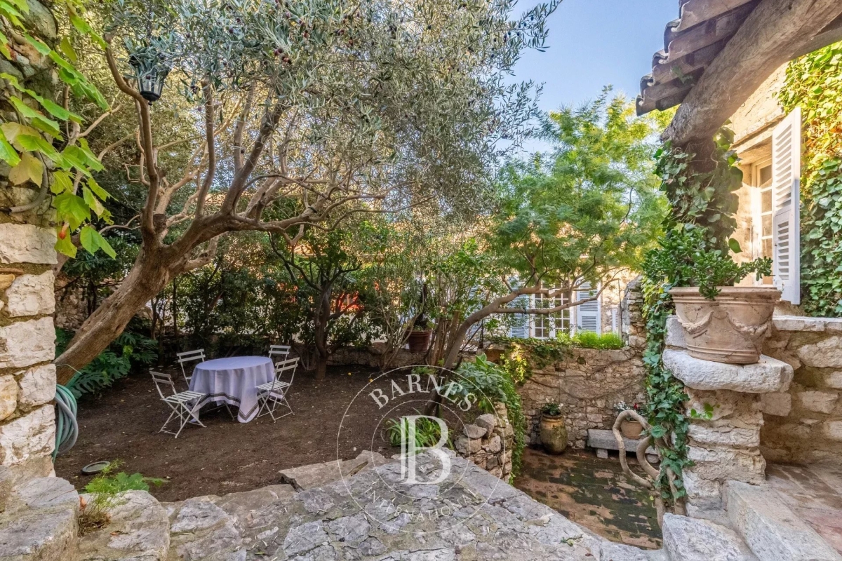 Maison de luxe à vendre à Saint-Paul-de-Vence, 695 000 €, Photo 6