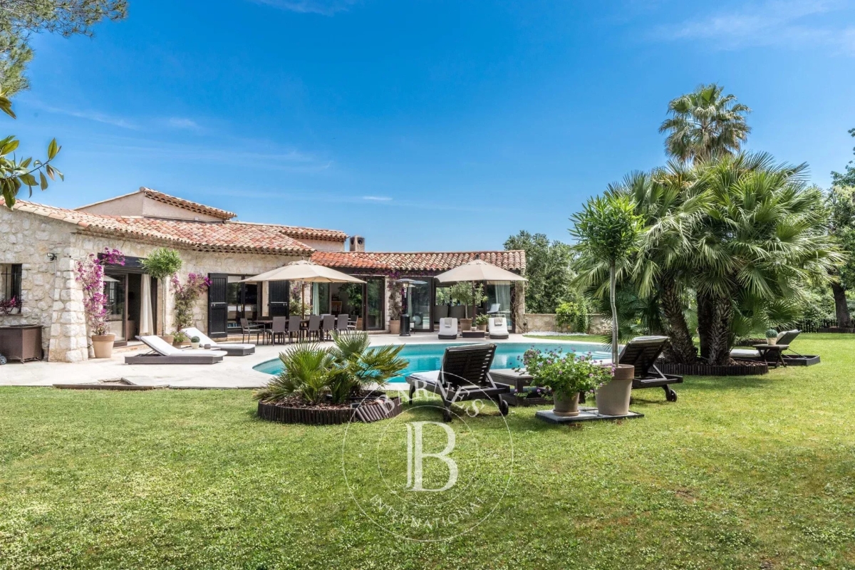Luxury House for sale in Saint-Paul-de-Vence, 2 490 000 €, Photo 6