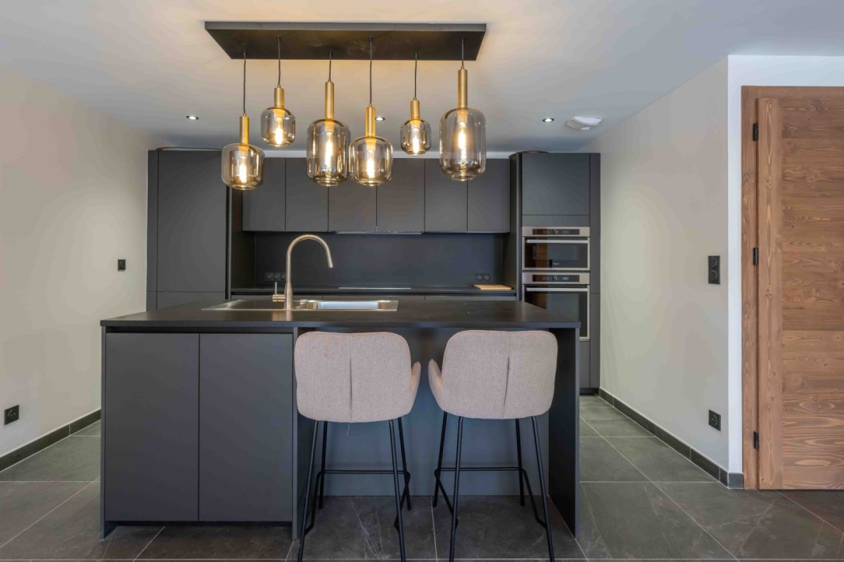 Luxury Apartment for sale in Meribel les Allues, 2 995 000 €, Photo 2