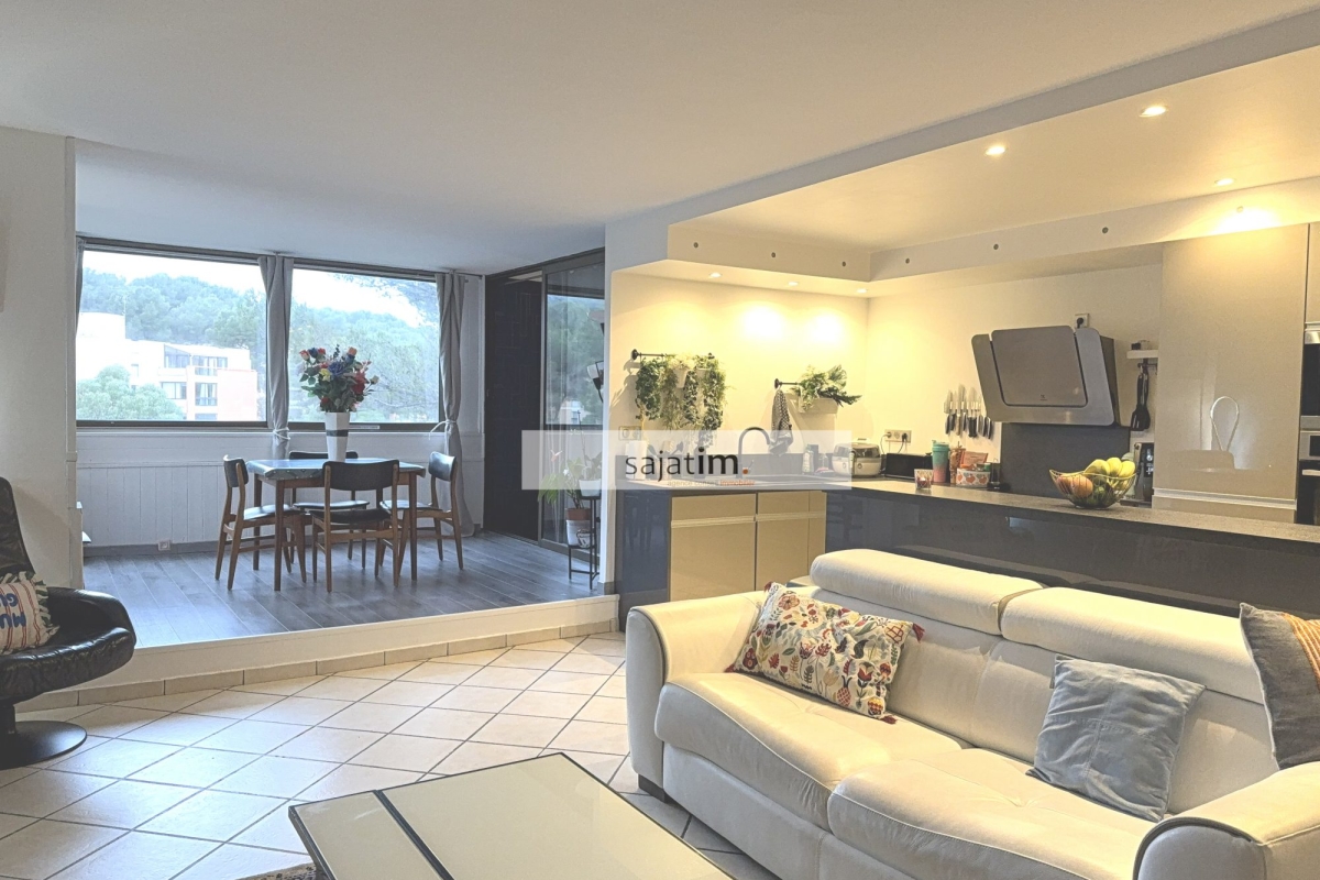 Appartement de luxe à vendre à La Seyne-sur-Mer, 279 000 €, Photo 4