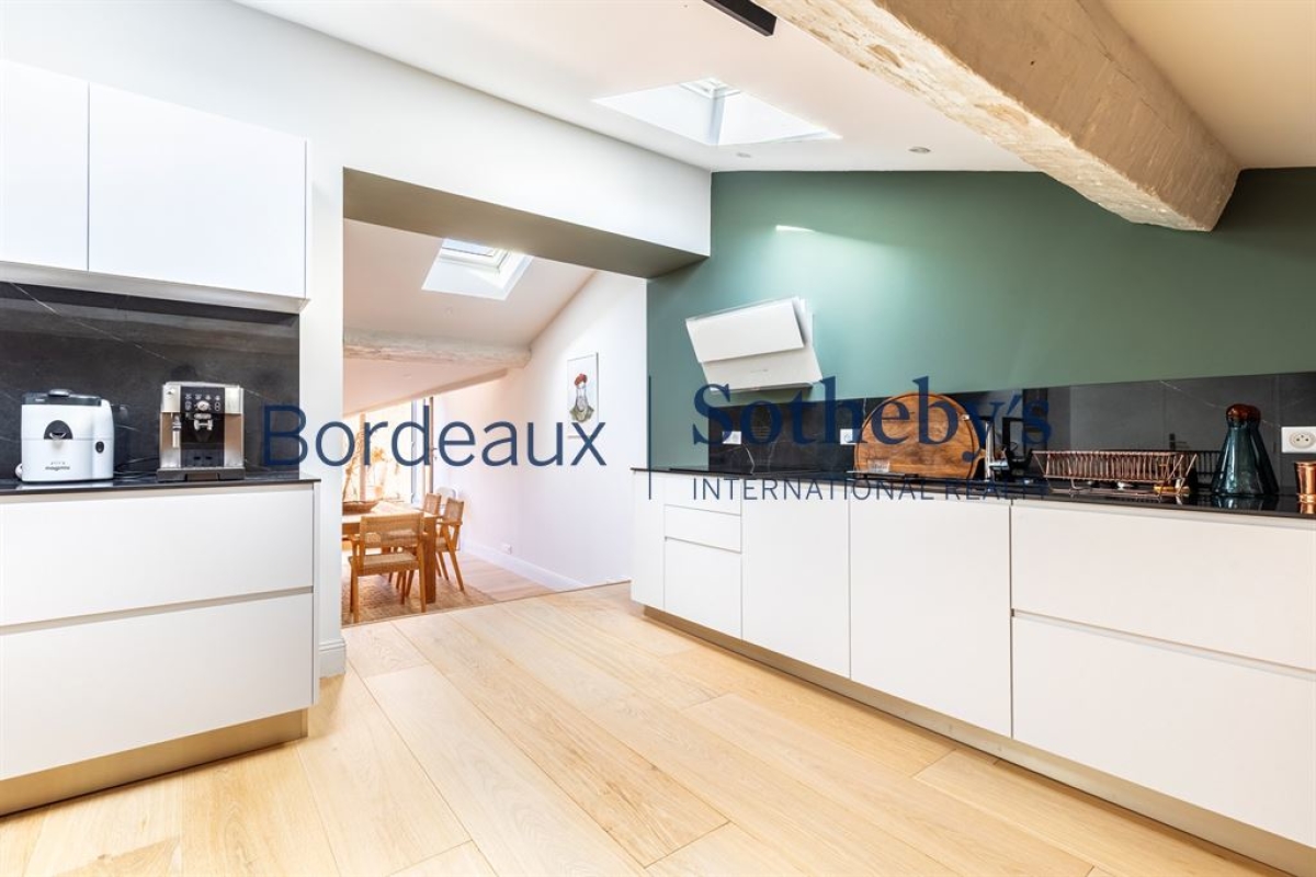 Luxury Apartment for sale in Bordeaux, 1 150 000 €, Photo 7
