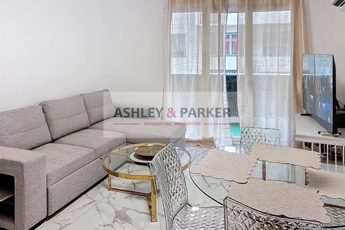 Appartement de luxe à vendre à Nice, 239 000 €, Photo 1