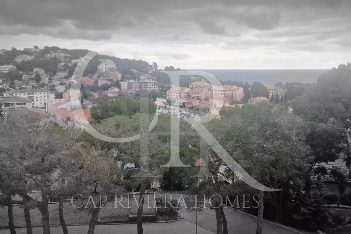 Appartement de luxe à vendre à Saint-Mandrier-sur-Mer, 273 000 €, Photo 2