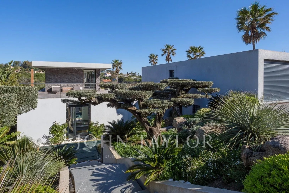 Maison de luxe à vendre à Ramatuelle, 8 450 000 €, Photo 3