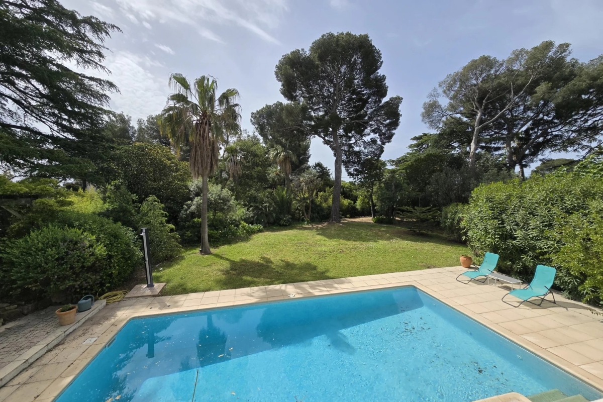 Luxury House for sale in Saint-Raphaël, 2 050 000 €, Photo 3