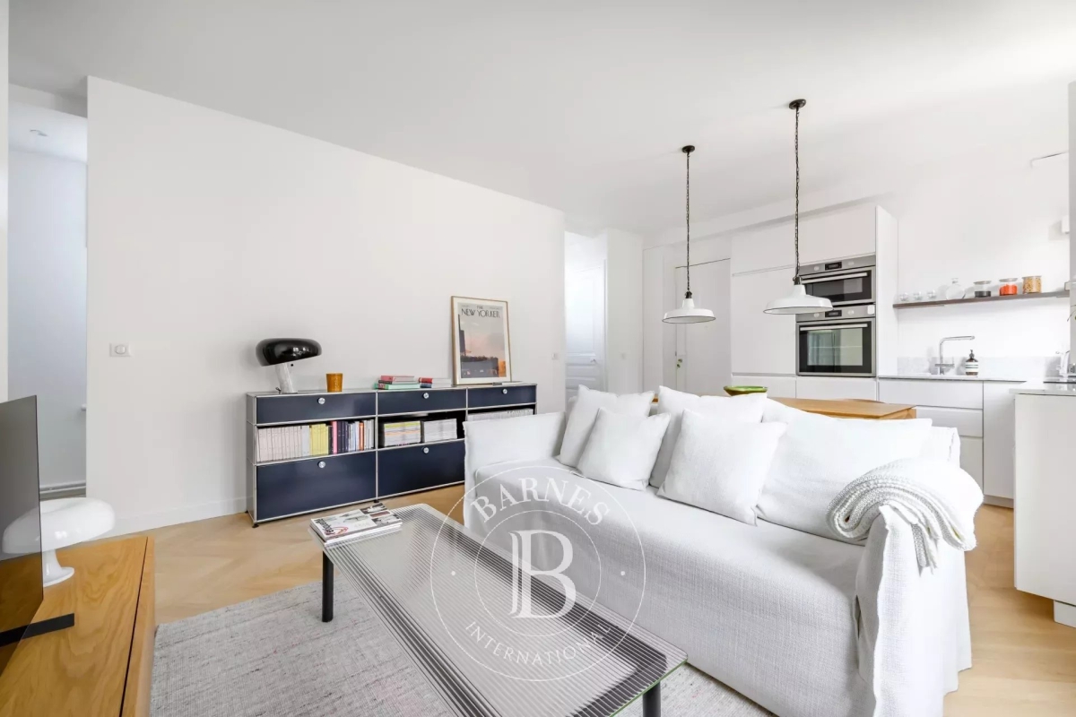 Luxury Apartment for sale in Paris 14Ème, 750 000 €, Photo 4