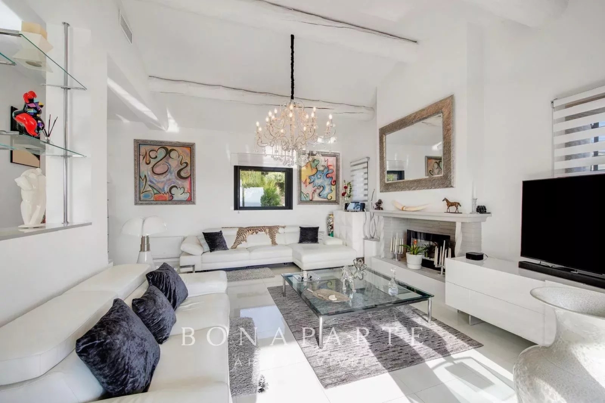 Maison de luxe à vendre à Saint-Aygulf, 1 280 000 €, Photo 4