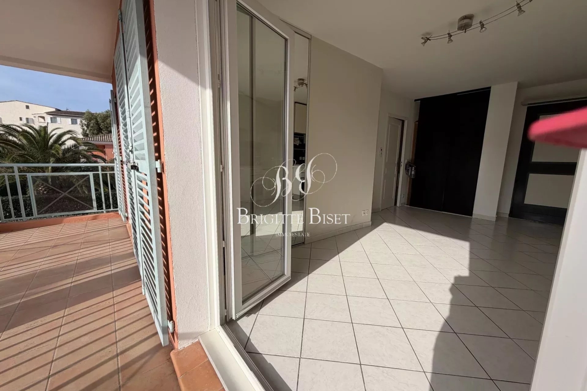 Luxury Apartment for sale in Sainte-Maxime, 265 000 €, Photo 6