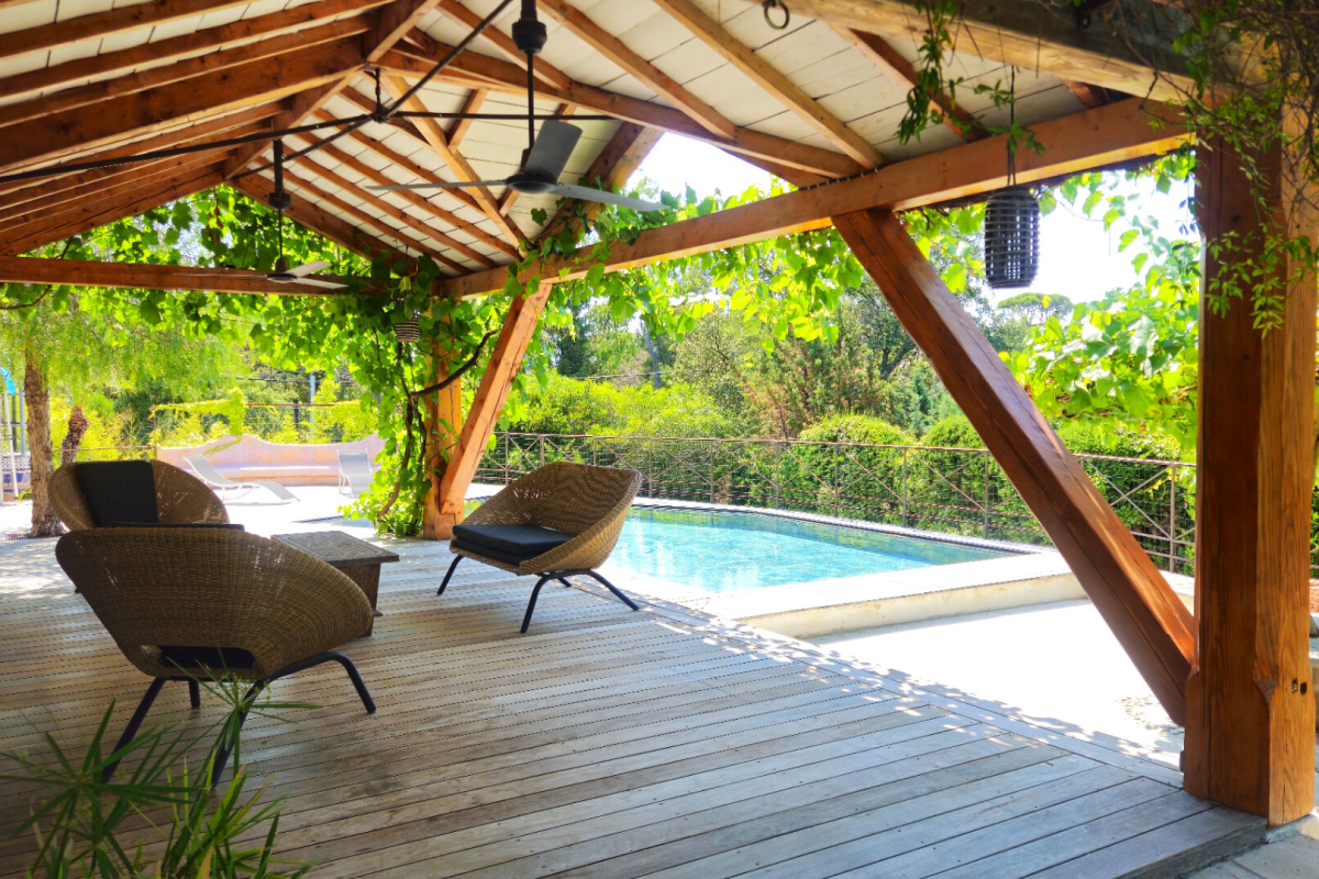 Maison de luxe à vendre à Saint-Raphaël, 950 000 €, Photo 1