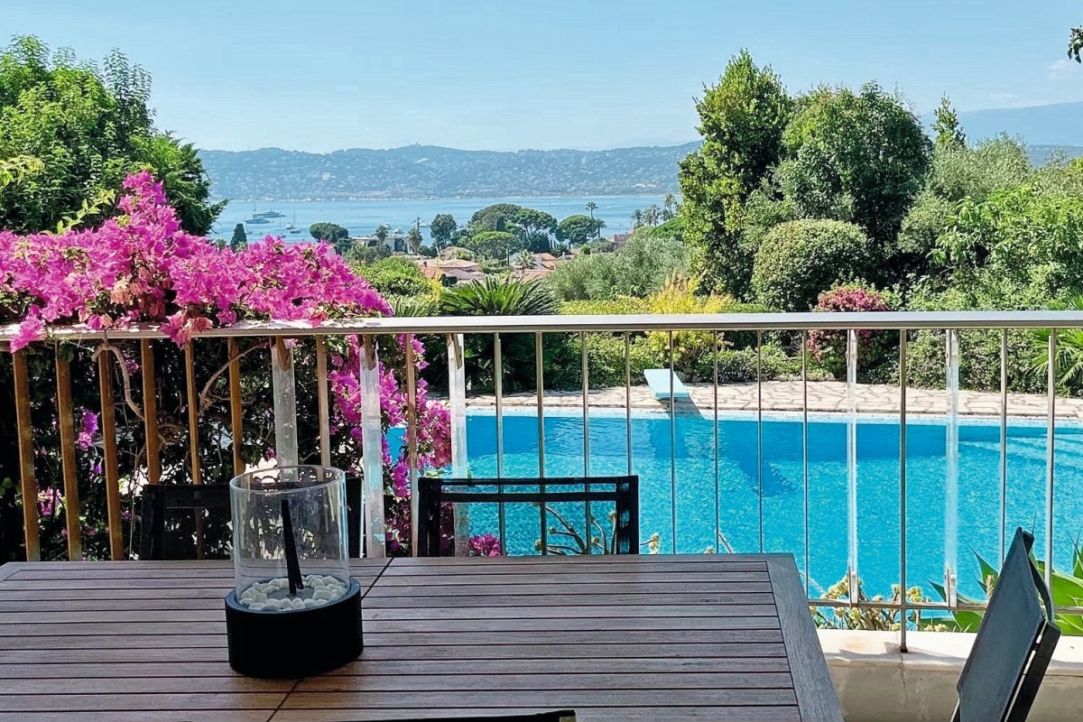 Appartement de luxe à vendre à Cap d'Antibes, 1 700 000 €, Photo 1