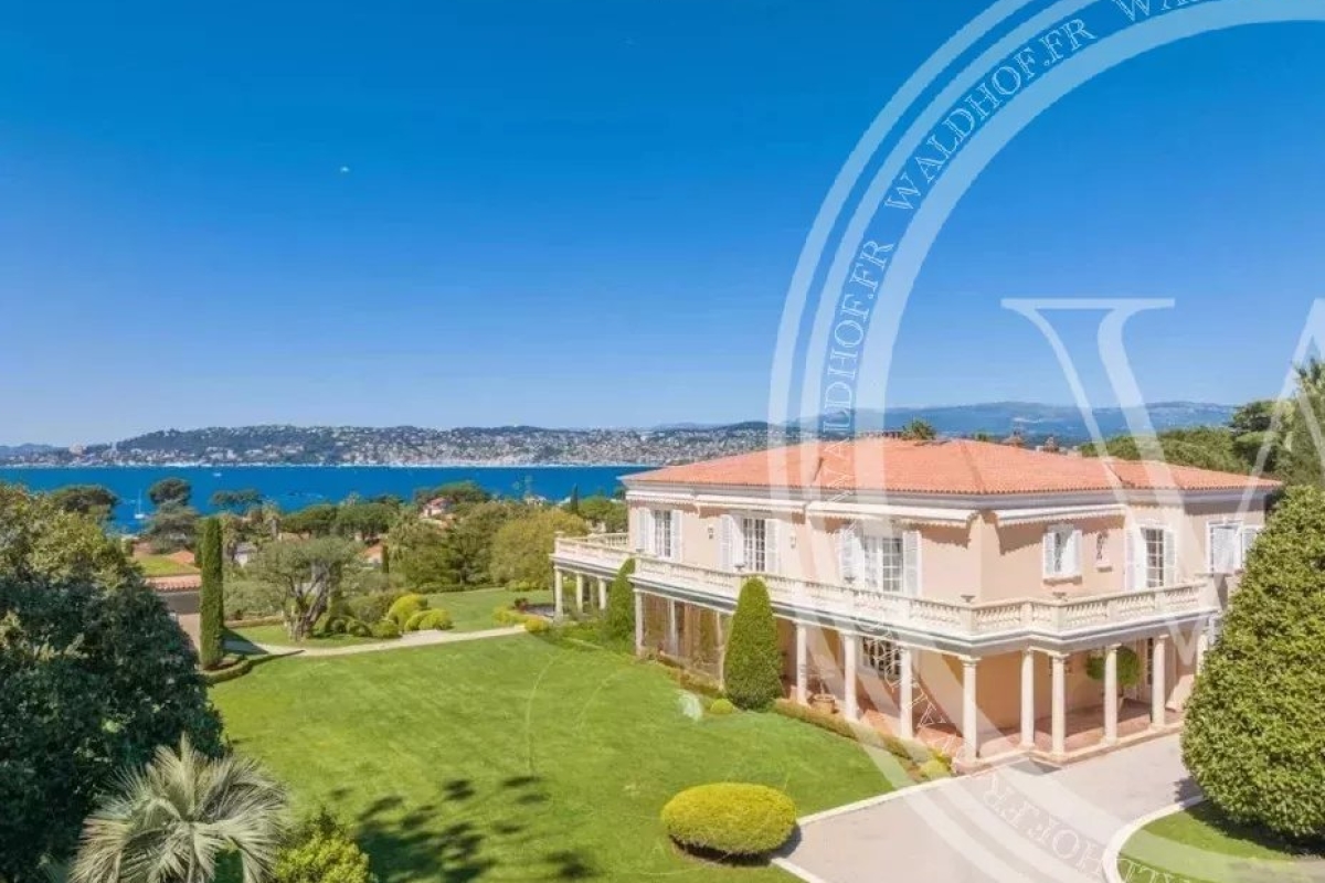 Maison de luxe à vendre à Antibes, 28 080 000 €, Photo 1