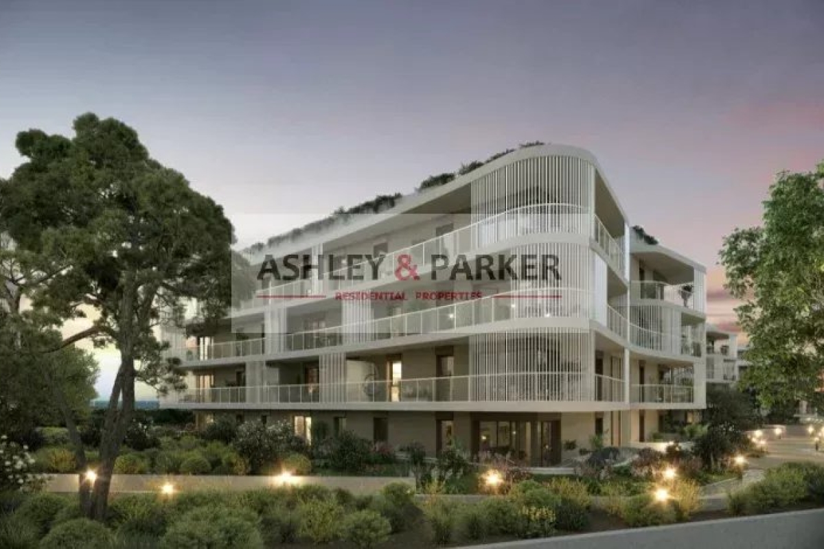 Appartement de luxe à vendre à Antibes, 442 000 €, Photo 1