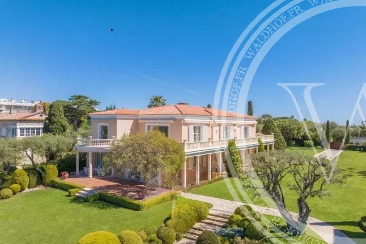 Maison de luxe à vendre à Antibes, 28 080 000 €, Photo 2