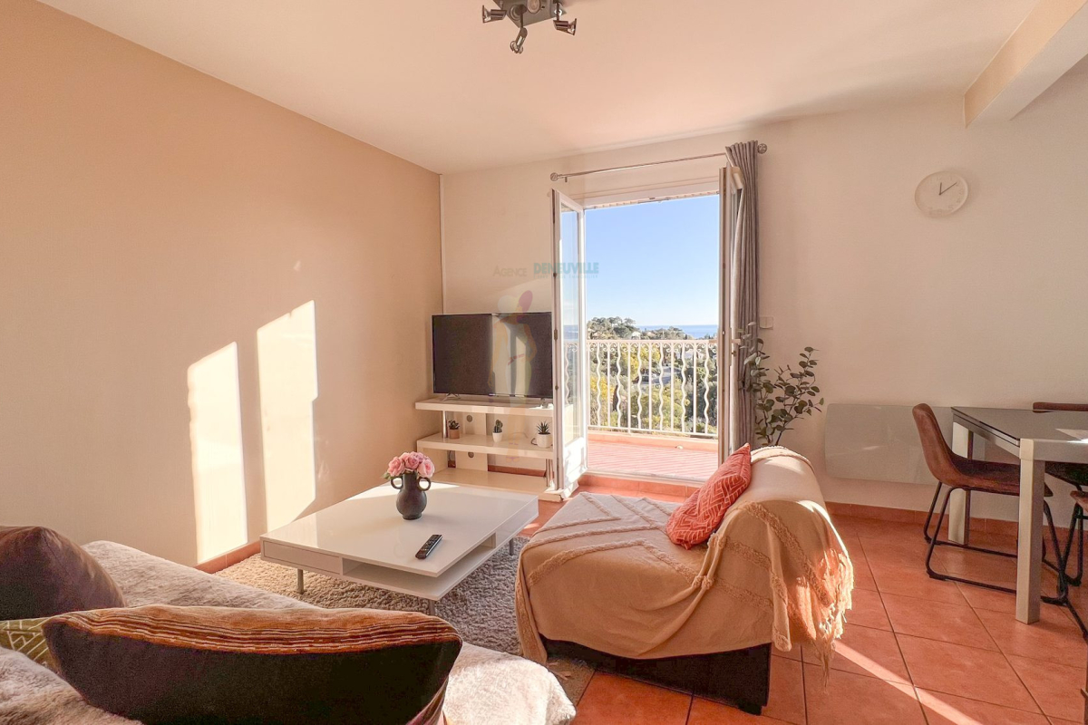 Luxury Apartment for sale in Les Issambres, 250 000 €, Photo 3