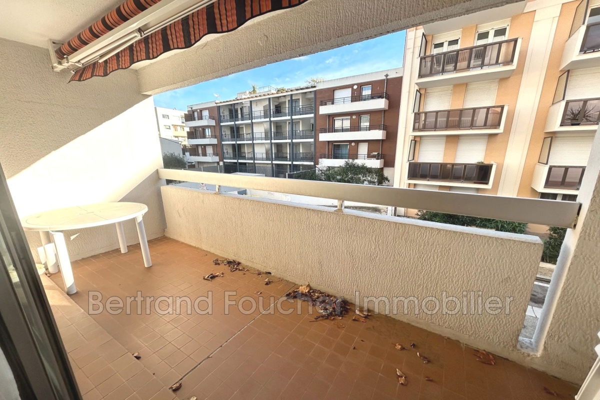 Luxury Apartment for sale in Cavalaire-sur-Mer, 330 000 €, Photo 3
