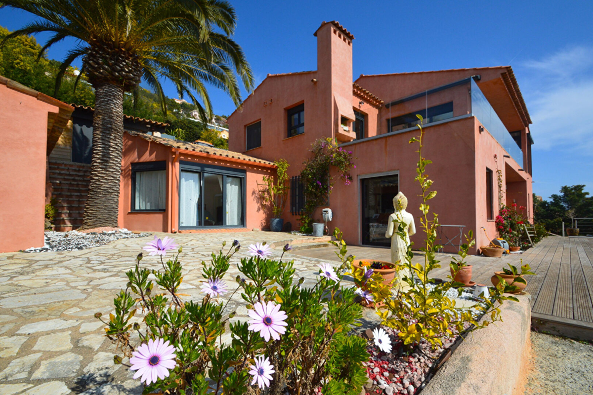 Maison de luxe à vendre à Anthéor, 1 890 000 €, Photo 4