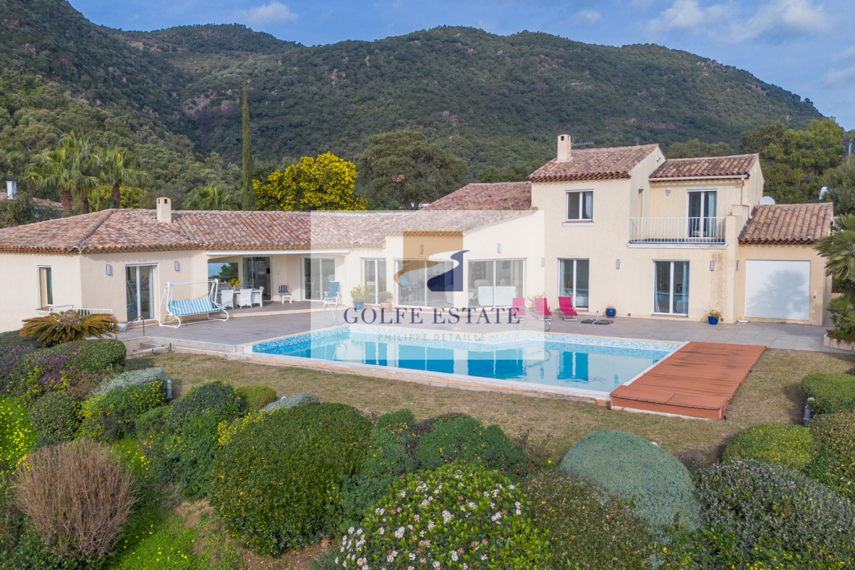 Luxury House for sale in Cavalaire-sur-Mer, 2 599 000 €, Photo 4