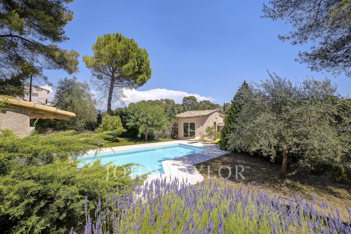 Maison de luxe à vendre à Valbonne, 1 100 000 €, Photo 5