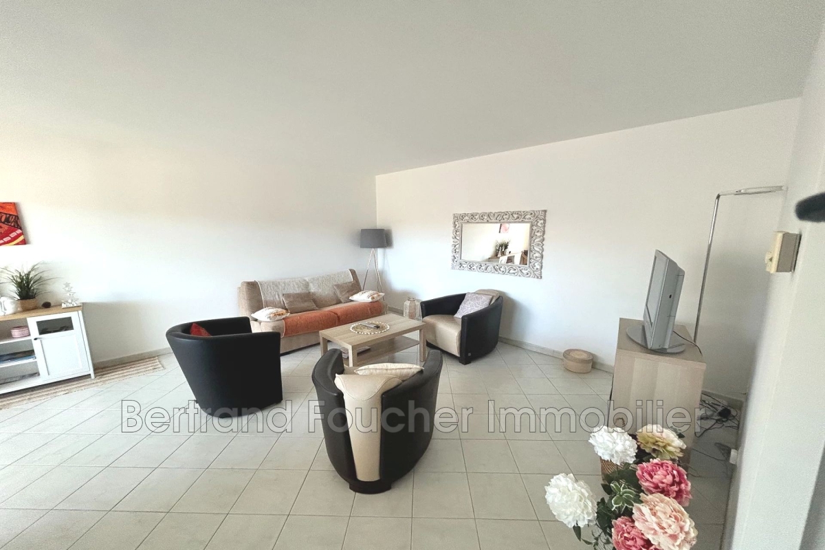 Luxury Apartment for sale in Cavalaire-sur-Mer, 514 500 €, Photo 5